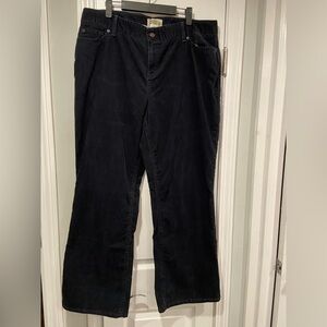 L.L. Bean Size 18 Black Cotton Stretch Favorite Fit Straight Leg Corduroy Pants